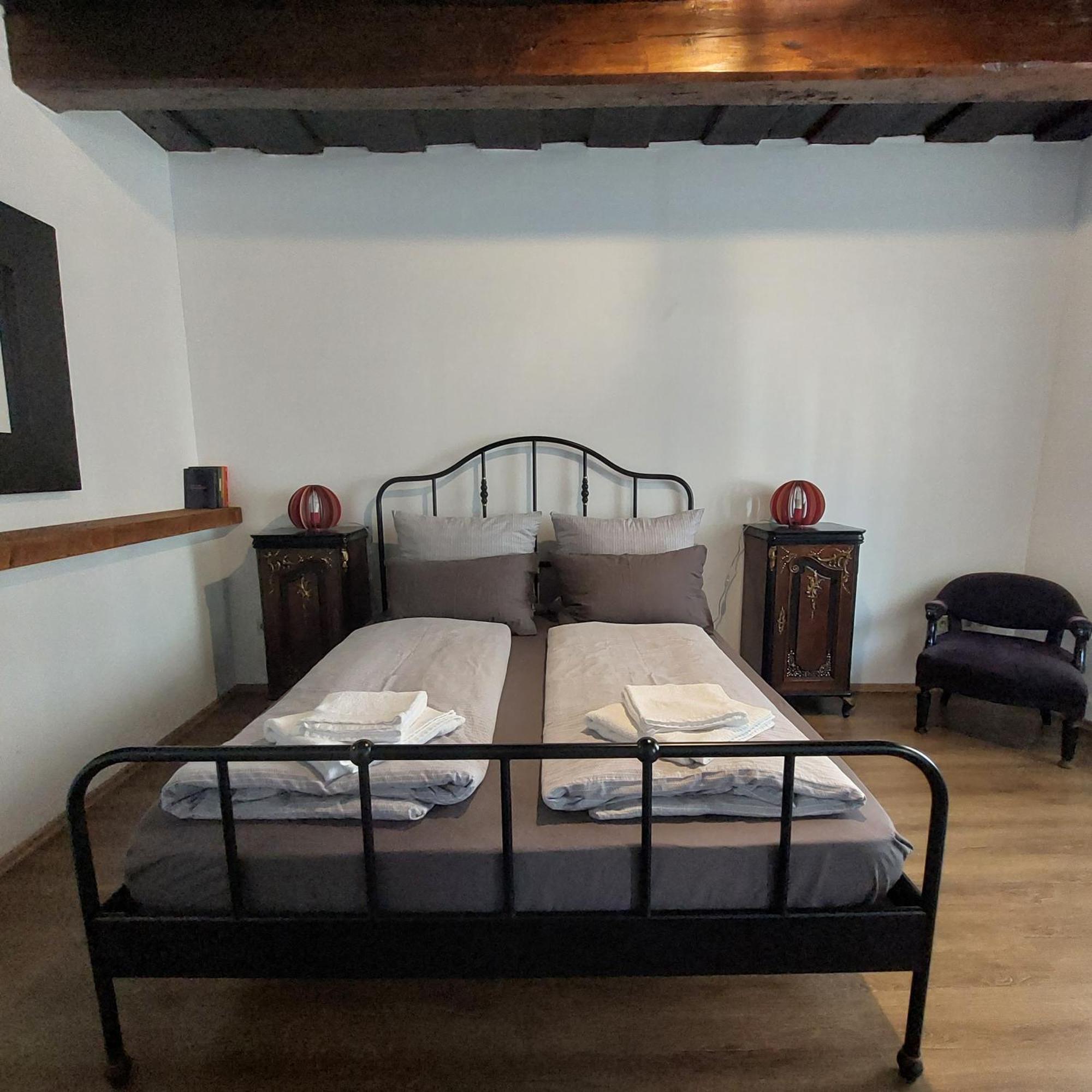 Feher Barany Apartment Szigliget Quarto foto
